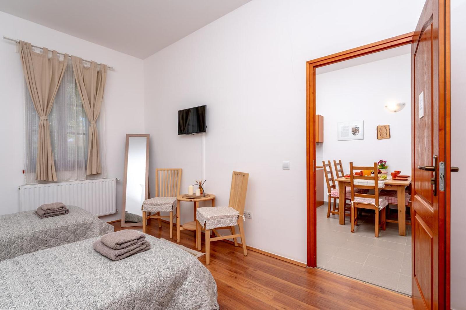 Erdődy Vendégház Kastelyosdombo Exterior foto